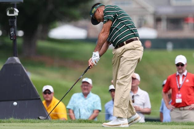 CROMWELL, CT - JUNE 25: Jason Day of Australia hits the ball on the second tee during the first round of the Travelers Championship 2026 at TPC River Highlands on June 25, 2026 in Cromwell, Connecticut. (Photo by Andrew Mordzynski Icon Sportswire) GOLF: JUN 25 PGA, Golf Herren Travelers Championship EDITORIAL USE ONLY Icon2606258012817