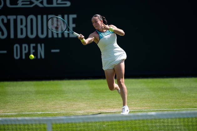 Lexus Eastbourne Open - Day Four Tereza Valentova of the Czech Republic competes during her quarterfinal match against Tatjana Maria of Germany at the 2026 Lexus Eastbourne Open Women s tennis tournament at the Devonshire Park Lawn Tennis Club in Eastbourne, England, on June 25, 2026. Eastbourne United Kingdom  Copyright: xOwenxHammondx originalFilename:hammond-2026lexu260625_npLFy.jpg