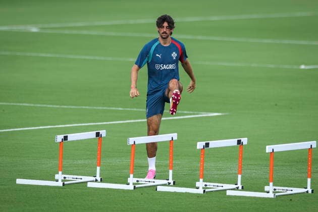 FIFA World Cup, WM, Weltmeisterschaft, Fussball 2026 - Portugal training Portugal s national soccer player Francisco Trincao attends a training session of the team in Palm Beach, Florida, USA, 25 June 2026. Palm Beach Florida United States  Copyright: xMIGUELxA.xLOPESx