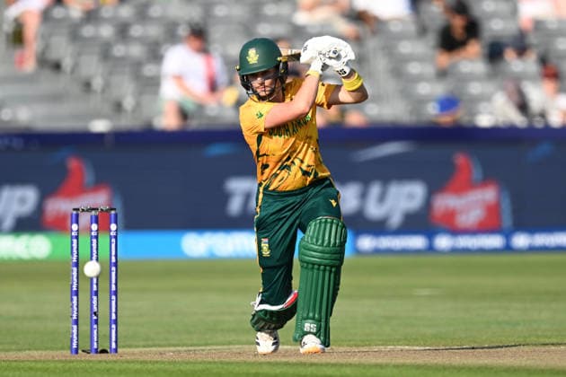 South Africa Women v Netherlands Women, ICC Women s T20 World Cup Laura Wolvaardt of South Africa plays an attacking shot during the ICC Women s T20 World Cup match between South Africa Women and Netherlands Women at the Seat Unique Stadium, Bristol, UK on 25 June 2026. Bristol Seat Unique Stadium Gloucestershire UK Editorial use only , Copyright: xGrahamxHuntx PSI-24401-0009