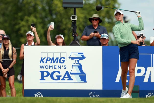 KPMG Women™s PGA, Golf Herren Championship 2026 CHASKA, MINNESOTA - JUNE 25: Nelly Korda of Florida hits from the 12th tee during the first round of the KPMG Women™s PGA Championship 2026 at Hazeltine National Golf Club in Chaska, Minnesota, USA Thursday, June 25, 2026. Chaska Minnesota United States  Copyright: xAmyxLemusx originalFilename:lemus-kpmgwome260625_npNoR.jpg