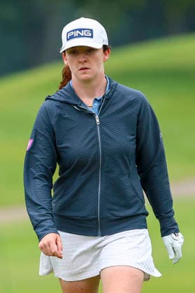June 25, 2026, Chaska, Minnesota, United States: LAUREN WALSH approaches the green on hole two. This is the first day of the 2026 KPMG WomenÃ¢â‚¬â ¢s PGA, Golf Herren Championship at Hazeltine National Golf Course in Chaska Minnesota. 2026 KPMG WomenÃ¢â‚¬â ¢S PGA Championship - Day 1  - ZUMAt166 20260625_zsp_t166_002 Copyright: xMichaelxTurnerx