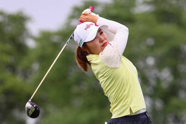 June 25, 2026, Chaska, Minnesota, United States: AYAKA FURUE watches her drive at hole three. This is the first day of the 2026 KPMG WomenÃ¢â‚¬â ¢s PGA, Golf Herren Championship at Hazeltine National Golf Course in Chaska Minnesota. 2026 KPMG WomenÃ¢â‚¬â ¢S PGA Championship - Day 1  - ZUMAt166 20260625_zsp_t166_028 Copyright: xMichaelxTurnerx