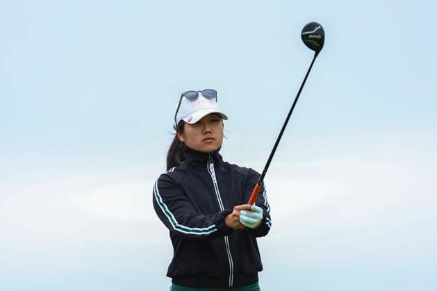 June 25, 2026, Chaska, Minnesota, United States: NATASHA ANDREA OON lines up her shot at hole three. This is the first day of the 2026 KPMG WomenÃ¢â‚¬â ¢s PGA, Golf Herren Championship at Hazeltine National Golf Course in Chaska Minnesota. Chaska United States - ZUMAt166 20260625_zsp_t166_047 Copyright: xMichaelxTurnerx