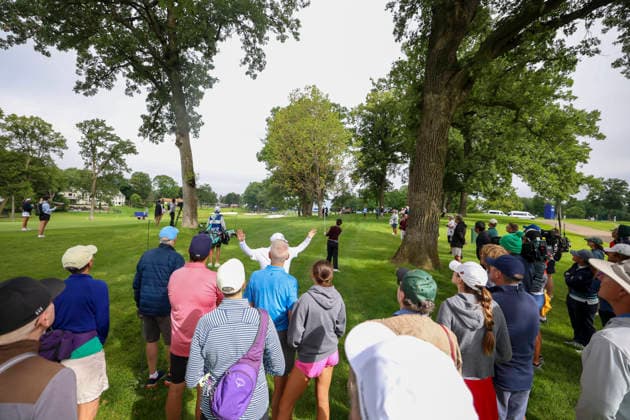 June 25, 2026, Chaska, Minnesota, United States: LYDIA KO hits a shot from the rough. This is the first day of the 2026 KPMG WomenÃ¢â‚¬â ¢s PGA, Golf Herren Championship at Hazeltine National Golf Course in Chaska Minnesota. Chaska United States - ZUMAt166 20260625_zsp_t166_076 Copyright: xMichaelxTurnerx