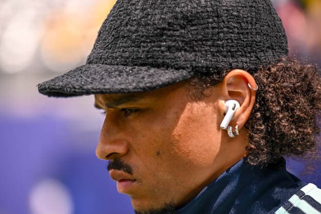 Leroy Sane (Germany) Looks on during the FIFA World Cup, WM, Weltmeisterschaft, Fussball 2026 Group I match between Norway and Senegal at New York New Jersey Stadium on June 22, 2026 in East Rutherford, United States. (Photo by Harry Langer DeFodi Images) - *** Leroy Sané of Germany watches the FIFA World Cup 2026 Group I match between Norway and Senegal at New York New Jersey Stadium on June 22, 2026, in East Rutherford, United States. Photo by Harry Langer, DeFodi Images