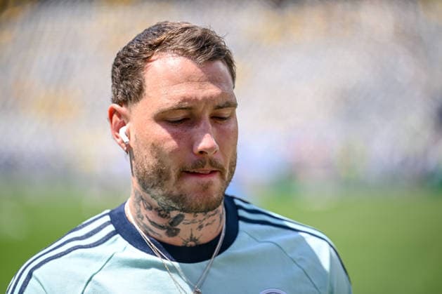 David Raum (Germany) Looks on during the FIFA World Cup, WM, Weltmeisterschaft, Fussball 2026 Group I match between Norway and Senegal at New York New Jersey Stadium on June 22, 2026 in East Rutherford, United States. (Photo by Harry Langer DeFodi Images) - *** David Raum of Germany watches the FIFA World Cup 2026 Group I match between Norway and Senegal at New York New Jersey Stadium on June 22, 2026, in East Rutherford, United States. Photo by Harry Langer, DeFodi Images