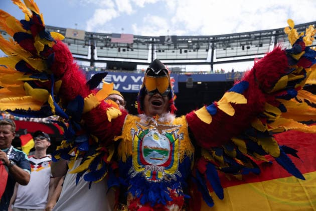 Germany v Ecuador - FIFA World Cup, WM, Weltmeisterschaft, Fussball 2026 - Group E NEW JERSEY, USA - JUNE 25: Fans gather prior 2026 FIFA World Cup First Stage Group E match between Germany and Ecuador at New Jersey Stadium (MetLife Stadium) in East Rutherford, New Jersey, USA, on June 25, 2026. Sathire Kelpa Anadolu New Jersey United States. Editorial use only. Please get in touch for any other usage.  Copyright: x2026xAnadoluxSathirexKelpax