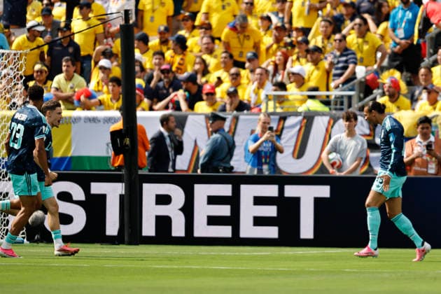 25.06.2026, Fussball, Herren, FIFA Weltmeisterschaft 2026, Vorrunde, Gruppe E, New York, Ecuador - Deutschland, Torjubel zum 0:1, Torschütze: Leroy Sane (Deutschland) New York MetLife Stadium New York Vereinigte Staaten von Amerika (US) *** June 25, 2026, Soccer, Men s, 2026 FIFA World Cup, Group Stage, Group E, New York, Ecuador vs. Germany, Celebration of the 0–1 goal, Goal scorer: Leroy Sané, Germany, New York, MetLife Stadium, New York, United States of America, US Copyright: xSebastianxBachx