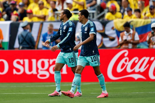 25.06.2026, Fussball, Herren, FIFA Weltmeisterschaft 2026, Vorrunde, Gruppe E, New York, Ecuador - Deutschland, Torjubel zum 0:1, Torschütze: Leroy Sane (Deutschland) New York MetLife Stadium New York Vereinigte Staaten von Amerika (US) *** June 25, 2026, Soccer, Men s, 2026 FIFA World Cup, Group Stage, Group E, New York, Ecuador vs. Germany, Celebration of the 0–1 goal, Goal scorer: Leroy Sané, Germany, New York, MetLife Stadium, New York, United States of America, US Copyright: xSebastianxBachx