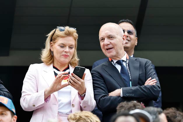 Football, 2026 FIFA World Cup, Ecuador v Germany, Julia Klöckner in the stands