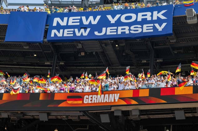 Fußball, Herren, FIFA World Cup, WM, Weltmeisterschaft, Fussball 2026, Spiel in New York New Jersey, Ecuador - Deutschland (Gruppe E, 3. Spieltag), deutsche Fans, 25.06. 2026, *** Soccer, Men s, 2026 FIFA World Cup, Match in New York and New Jersey, Ecuador vs. Germany, Group E, Matchday 3, German fans, June 25, 2026, Copyright: xMatthiasxKochx