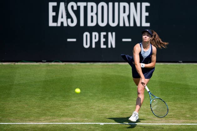 Lexus Eastbourne Open - Day Four Zeynep Sonmez of Turkey competes against third seed Jelena Ostapenko of Latvia during their quarterfinal match at the 2026 Lexus Eastbourne Open Women s tennis tournament at the Devonshire Park Lawn Tennis Club in Eastbourne, England, on June 25, 2026. Eastbourne United Kingdom  Copyright: xOwenxHammondx originalFilename:hammond-2026lexu260625_npWX9.jpg