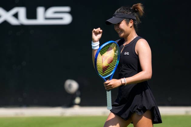 Lexus Eastbourne Open - Day Four Eudice Chong of Hong Kong and Janice Tjen of Indonesia compete in their quarterfinal doubles match against Isabelle Haverlag of the Netherlands and Maia Lumsden of Great Britain at the 2026 Lexus Eastbourne Open Women s tennis tournament at the Devonshire Park Lawn Tennis Club in Eastbourne, England, on June 25, 2026. Eastbourne United Kingdom  Copyright: xOwenxHammondx originalFilename:hammond-2026lexu260625_npRpx.jpg