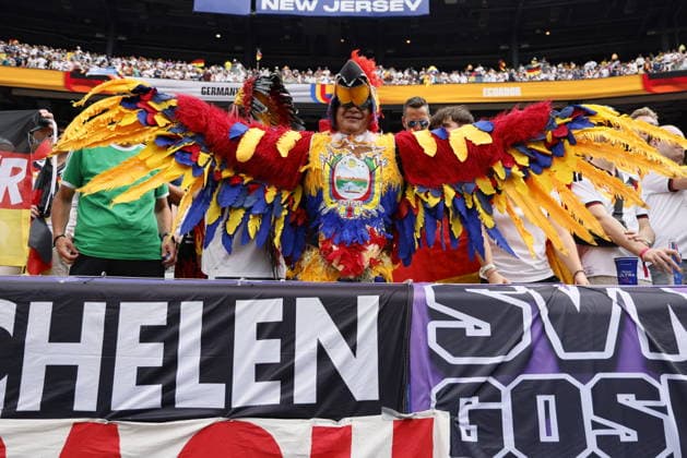 Ecuador v Germany: Group E - FIFA World Cup, WM, Weltmeisterschaft, Fussball 2026 Andreas Quebbemann fan of Germany wearing Indian, black, red, and gold feathered headdress in the stand before the FIFA World Cup 2026 Group E match between Ecuador and Germany at New York New Jersey Stadium on June 25, 2026 in East Rutherford, United States. East Rutherford New York New Jersey Stadium NJ United States Copyright: xAllstarxPicturexLibraryxLtdx