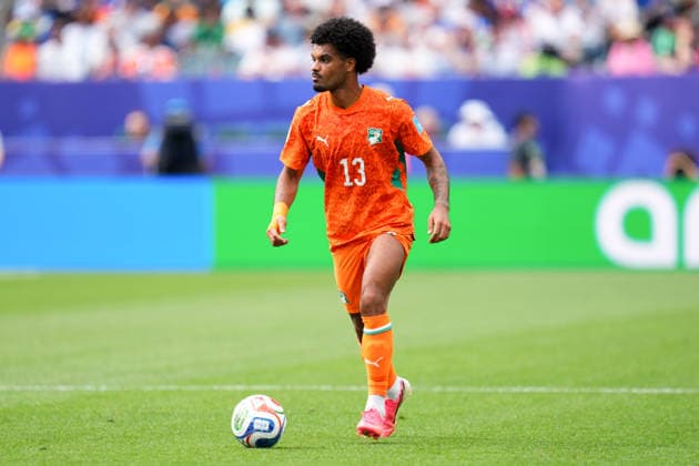 June 25, 2026: Ivory Coast Defender Christopher Operi (13) controls the ball during the first half of a World Cup Match against Curacao at Philadelphia Stadium in Philadelphia, Pennsylvania. CSM FIFA World Cup, WM, Weltmeisterschaft, Fussball 2026: Ivory Coast Vs Curacao JUN 25  - ZUMAc04_ 20260625_zma_c04_011 Copyright: xKylexRoddenx