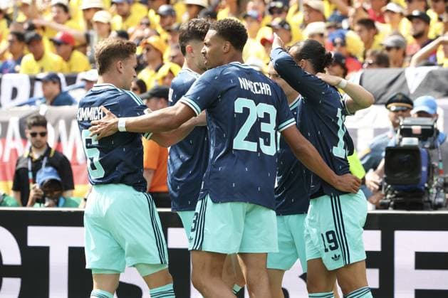 RECORD DATE NOT STATED Germany vs Ecuador FIFA World Cup, WM, Weltmeisterschaft, Fussball 2026. (SPO) Germany vs Ecuador FIFA World Cup 2026. June 25, 2026, New Jersey, USA: Sane 19 scored and celebrates his goal with teammates during soccer match between Germany and Ecuador in group E during FIFA World Cup 2026 at MetLife stadium in New Jersey. Credit: Niyi Fote Thenews2(Foto: Niyi Fote Thenews2 imago images) SPO  Copyright: xNiyixFotex