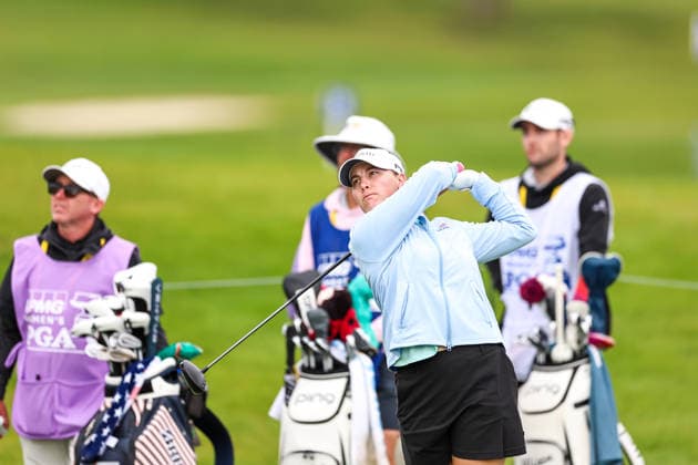 Jennifer Kupcho of the United States hits her tee shot on the 12th tee during the first round of the 2026 KPMG Women s PGA, Golf Herren Championship at Hazeltine National Golf Club on June 25, 2026 in Chaska, Minnesota. CSM. Chaska USA - ZUMAc04_ 20260625_zma_c04_148 Copyright: xStevenxGarciax