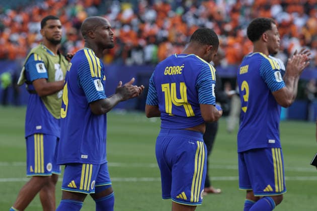 Players of Curacao lament at the end of a Group E match of the 2026 FIFA World Cup, WM, Weltmeisterschaft, Fussball between Curacao and Ivory Coast at Lincoln Financial Field in Philadelphia, USA, 25 June 2026. FIFA World Cup 2026: Group E Curacao - Ivory Coast !ACHTUNG: NUR REDAKTIONELLE NUTZUNG!  Copyright: xDavidxTorox GR5029 20260625-55020711811_1