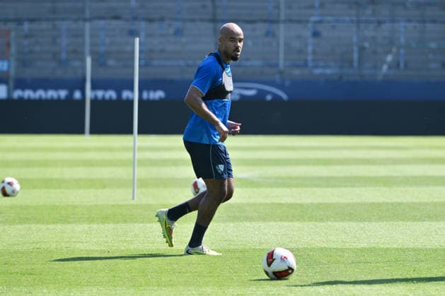 Jean Manuel Mbom (VfL Bochum) 25.06.2026, Fussball 2. Bundesliga, Saison 2026 2027, Trainingsauftakt VfL Bochum Bochum Vonovia Ruhrstadion Nordrhein Westfalen Deutschland *** Jean Manuel Mbom, VfL Bochum, June 25, 2026, Soccer, 2. Bundesliga, 2026–2027 Season, Start of Training, VfL Bochum, Bochum, Vonovia Ruhrstadion, North Rhine-Westphalia, Germany Team2