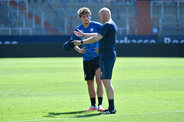 Luis Pick (VfL Bochum), Trainer Uwe Rösler (VfL Bochum), v.li. 25.06.2026, Fussball 2. Bundesliga, Saison 2026 2027, Trainingsauftakt VfL Bochum Bochum Vonovia Ruhrstadion Nordrhein Westfalen Deutschland *** Luis Pick, VfL Bochum; Coach Uwe Rösler, VfL Bochum; from left, June 25, 2026; soccer, 2. Bundesliga; 2026–2027 season; start of training camp, VfL Bochum, Bochum, Vonovia Ruhrstadion, North Rhine-Westphalia, Germany Team2