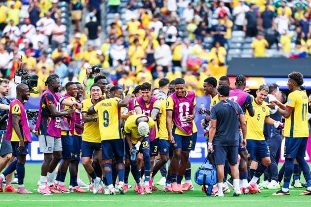 RECORD DATE NOT STATED FIFA World Cup, WM, Weltmeisterschaft, Fussball 2026 - Group E - Ecuador v Germany Ecuador players celebrate qualifying for the knockout stage after defeating Germany 2-1 in the third round of Group E of the 2026 FIFA World Cup group stage at New York New Jersey Stadium, in East Rutherford, United States, on Thursday, June 25, 2026.(Foto: William Volcov Brazil Photo Press IMAGO) Sports East Rutherford NJ United States of America Copyright: xWILLIAMxVOLCOVx