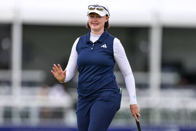 Karis Davidson of Australia reacts after putting on the ninth green during the first round of the 2026 KPMG Women s PGA, Golf Herren Championship at Hazeltine National Golf Club on June 25, 2026 in Chaska, Minnesota. CSM. Chaska USA - ZUMAc04_ 20260625_zma_c04_249 Copyright: xStevenxGarciax