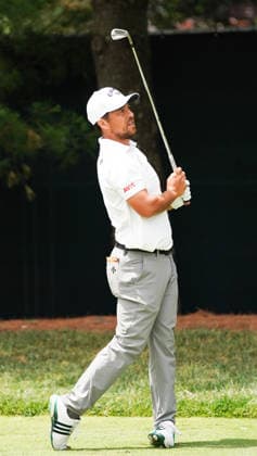 June 25, 2026, Cromwell, Connecticut, USA: Xander Schauffele (USA) watches his tee shot off the 8th hole during the first round of the 2026 Travelers Championship at TPC River Highlands. Cromwell USA - ZUMAw109 20260625_fap_w109_024 Copyright: xDebbyxWongx