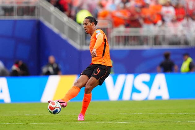 Tunisia v Netherlands - FIFA World Cup, WM, Weltmeisterschaft, Fussball 2026 - Group F KANSAS CITY, UNITED STATES - JUNE 25: Virgil Van Dijk (4) of Netherlands in action during the 2026 FIFA World Cup First Stage Group F match between Tunisia and Netherlands at Arrowhead Stadium (Kansas City Stadium) in Kansas City, Missouri, United States on June 25, 2026. Hakan Akgun Anadolu Kansas City United States. Editorial use only. Please get in touch for any other usage.  Copyright: x2026xAnadoluxHakanxAkgunx