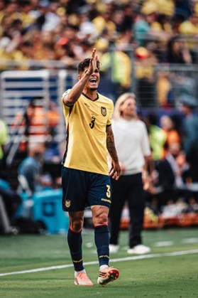 Fußball Herren FIFA Fußball-Weltmeisterschaft 2026 Gruppe E Ecuador vs. Deutschland 25.06.2026 Piero Hincapie ( 3, Ecuador) New Jersey New York New Jersey Stadion New Jersey United States of America *** Men s Soccer 2026 FIFA World Cup Group E Ecuador vs. Germany June 25, 2026 Piero Hincapie 3, Ecuador New Jersey New York New Jersey Stadium New Jersey United States of America