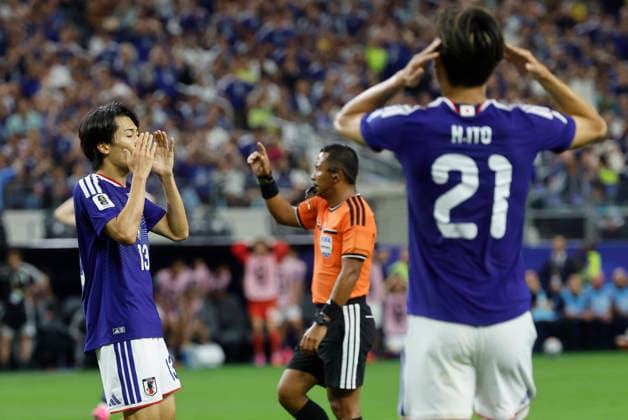 Keito Nakamura (L) and Hiroki Ito of Japan react during the FIFA World Cup, WM, Weltmeisterschaft, Fussball 2026 Group F match between Japan and Sweden at AT&T Stadium in Dallas, USA, 25 June 2025. FIFA World Cup 2026 - Group F - Japan vs. Sweden !ACHTUNG: NUR REDAKTIONELLE NUTZUNG!  Copyright: xMariscalx GR5178 20260626-55020712473_1