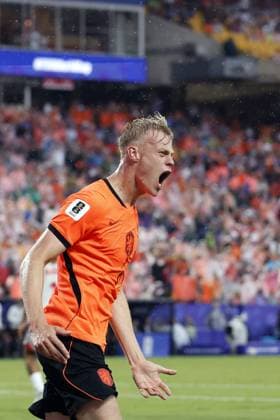 KANSAS - Jan Paul van Hecke of the Netherlands celebrates the 1-3 during the 2026 FIFA World Cup, WM, Weltmeisterschaft, Fussball Group F match between Tunisia and the Netherlands at Kansas City Stadium on June 25, 2026, in Kansas, United States. ROBIN VAN LONKHUIJSEN ANP FIFA World Cup 2026 group stage 2026 xVIxANPxSportx xxANPxIVx 561998861 originalFilename: 561998861.jpg