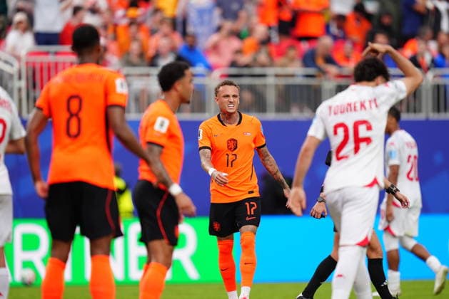 Tunisia v Netherlands - FIFA World Cup, WM, Weltmeisterschaft, Fussball 2026 - Group F KANSAS CITY, UNITED STATES - JUNE 25: Noa Lang (17) of Netherlands gestures after the 2026 FIFA World Cup First Stage Group F match between Tunisia and Netherlands at Arrowhead Stadium (Kansas City Stadium) in Kansas City, Missouri, United States on June 25, 2026. Hakan Akgun Anadolu Missouri United States. Editorial use only. Please get in touch for any other usage.  Copyright: x2026xAnadoluxHakanxAkgunx