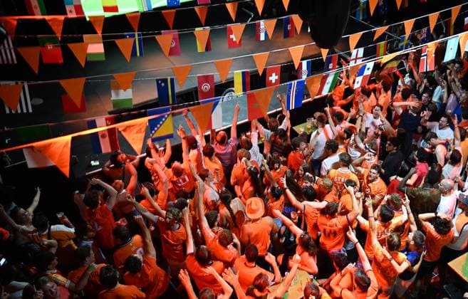 Dutch supporters gather in Rotterdam for Netherlands-Tunisia World Cup match ROTTERDAM, NETHERLANDS - JUNE 26: Dutch football supporters dressed in orange gather across Rotterdam to watch the Netherlands face Tunisia in the FIFA World Cup, WM, Weltmeisterschaft, Fussball in Rotterdam, Netherlands on June 26, 2026. Fans filled public viewing areas, cafes and city squares, creating a vibrant atmosphere as they cheered on the national team, Nationalteam during the group-stage fixture. Mouneb Taim Anadolu Rotterdam Netherlands. Editorial use only. Please get in touch for any other usage.  Copyright: x2026xAnadoluxMounebxTaimx