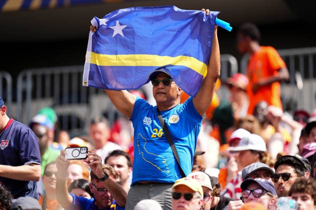 June 25, 2026: A fan prior to a World Cup match between Ivory Coast and Curacao at Philadelphia Stadium in Philadelphia, Pennsylvania. CSM Philadelphia United States of America - ZUMAc04_ 20260625_zma_c04_283 Copyright: xKylexRoddenx