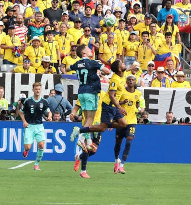FIFA World Cup, WM, Weltmeisterschaft, Fussball 2026 EAST RUTHERFORD, NEW JERSEY - JUNE 25: Ecuador secured a 2-1 victory over Germany in their FIFA World Cup 2026 Group E match at MetLife Stadium on June 25, 2026 in East Rutherford, New Jersey, United States. Ecuador produced a spirited performance to claim all three points and finish the group stage on a high while Germany suffered their first defeat of the tournament. New York New Jersy MetLife Stadium USA Copyright: xseshadrixSUKUMARx