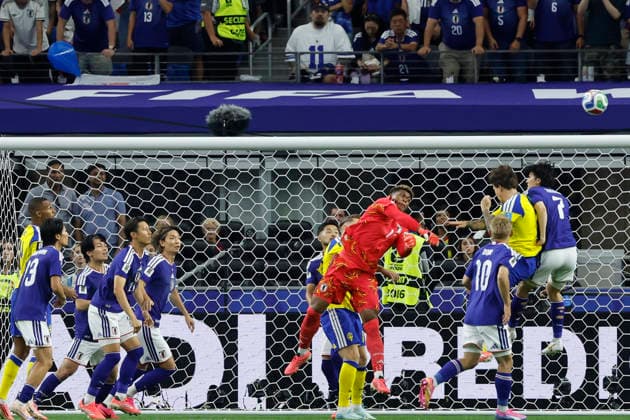 Zion Suzuki of Japan in action during the FIFA World Cup, WM, Weltmeisterschaft, Fussball 2026 Group F match between Japan and Sweden at AT&T Stadium in Dallas, USA, 25 June 2025. FIFA World Cup 2026 - Group F - Japan vs. Sweden !ACHTUNG: NUR REDAKTIONELLE NUTZUNG!  Copyright: xMariscalx GR5093 20260626-55020713163_1