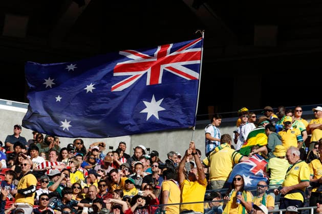SOCCER PARAGUAY AUSTRALIA WORLD CUP, Australian supporters waves the Australian flag during the Group D match between Paraguay and Australia as part of the Men™s FIFA 2026 World Cup at San Francisco Bay Area Stadium in California, USA, Friday, June 26, 2026. ( NO ARCHIVING, EDITORIAL USE ONLY SAN FRANCISCO CALIFORNIA UNITED STATES  Copyright: xJASONxHENRYx 20260626113152443793