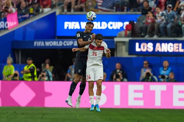 Turkiye v USA - FIFA World Cup, WM, Weltmeisterschaft, Fussball 2026 - Group D LOS ANGELES, CALIFORNIA - JUNE 25: Oguz Aydin (24) of Turkyie in action during the 2026 FIFA World Cup First Stage Group D match between Turkiye and USA at the Los Angeles Stadium (SoFi Stadium) in Inglewood, California, United States on June 25, 2026. Tayfun Coskun Anadolu California United States. Editorial use only. Please get in touch for any other usage.  Copyright: x2026xAnadoluxTayfunxCoskunx