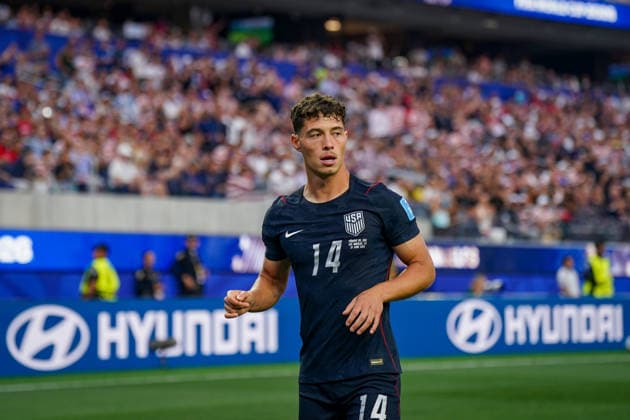USA: Fußball FIFA World Cup, WM, Weltmeisterschaft, Fussball 2026 Gruppenphase Gruppe A Türkei vs USA SoFi Stadium (Inglewood, Los Angeles County, Kalifornien): Sebastian Berhalter (USA, 14) *** USA Soccer 2026 FIFA World Cup Group Stage Group A Turkey vs. USA SoFi Stadium, Inglewood, Los Angeles County, California Sebastian Berhalter, USA, 14 Copyright: xJOERANxSTEINSIEKx