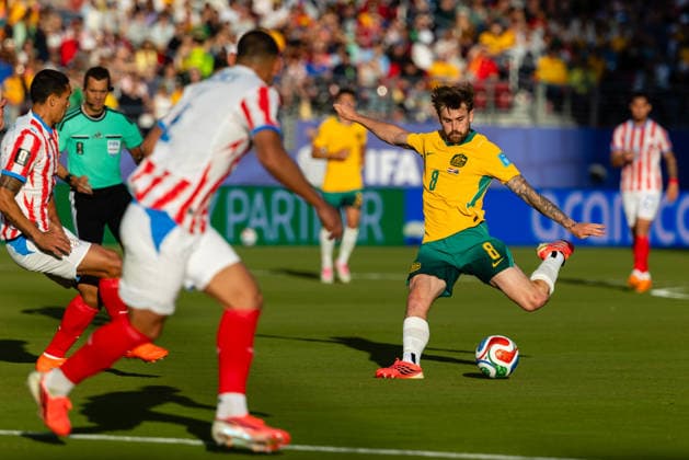 SANTA CLARA, CA - JUNE 25: Conor Metcalfe 8 of Australia kicks the ball towards the goal during the FIFA World Cup, WM, Weltmeisterschaft, Fussball 2026 Group D match between Paraguay and Australia on June 25, 2026 at San Francisco Bay Area Stadium in Santa Clara, CA. (Photo by Matthew Huang Icon Sportswire) SOCCER: JUN 25 FIFA World Cup 26 Group D - Paraguay vs Australia EDITORIAL USE ONLY Icon260625007