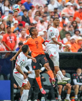JUNE 25, 2026: Tunisia defender Yan Valery (20) takes the header against Netherlands at Kansas City Stadium in Kansas City, MO. CSM Kansas City United States - ZUMAc04_ 20260625_zma_c04_318 Copyright: xRomanxPunox