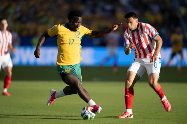 June 25, 2026, Santa Clara, California, USA: June 25, 2026, Santa Clara, California, USA: Australian forward NESTORY IRANKUNDA (17) dribbles the ball upfield during the World Cup 2026 Group D soccer match between Paraguay and Australia. Santa Clara USA - ZUMAk194 20260625_zsp_k194_003 Copyright: xKaixRiverxKanzerx