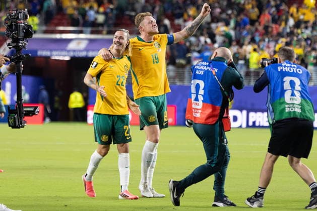 FIFA World Cup, WM, Weltmeisterschaft, Fussball 2026 - Group D - Paraguay vs Australia Australia midfielder Jackson Irvine (L) and defender Harry Souttar celebrate a draw during the FIFA World Cup 2026 group stage match Paraguay vs Australia, at San Francisco Bay Area Stadium in Santa Clara, USA, 25 June 2026. SANTA CLARA United States  Copyright: xBENJAMINxFANJOYx