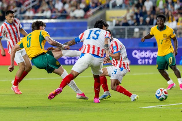 SANTA CLARA, CA - JUNE 25: Jordan Bos 5 of Australia shoots during the FIFA World Cup, WM, Weltmeisterschaft, Fussball Group D match between Paraguay and Australia on June 25, 2026 at San Francisco Bay Area Stadium in Santa Clara, CA. (Photo by Bob Kupbens Icon Sportswire) SOCCER: JUN 25 FIFA World Cup 26 Group D - Paraguay vs Australia EDITORIAL USE ONLY Icon260625051