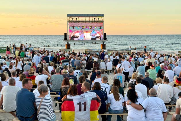 Football, 2026 FIFA World Cup, Ecuador v Germany, public viewing in Heringsdorf