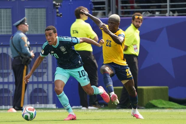 Fussball , Weltmeisterschaft 2026, FIFA WM 2026, Fussball World Cup , Canada USA, Mexico-2026, Ecuador vs Deutschland Ecuador vs Germany Gruppenphase, Gruppen E , 25..06.2026, Metlife Stadium New York-New Jersey Jamal Musiala, Deutschland, Germany, GER , moises caicedo Foto Chai von der Laage FIFA regulations prohibit any use of photographs as image sequences and or quasi-video. EDITORIAL USE ONLY, *** Soccer, 2026 World Cup, FIFA World Cup 2026, Soccer World Cup, Canada, USA, Mexico 2026, Ecuador vs. Germany, Group Stage, Group E, June 25, 2026, MetLife Stadium, New York, New Jersey, Jamal Musiala, Germany, GER, Moises Caicedo, Photo by Chai von der Laage. FIFA regulations prohibit any use of photographs as image sequences and or quasi-video. EDITORIAL USE ONLY,
