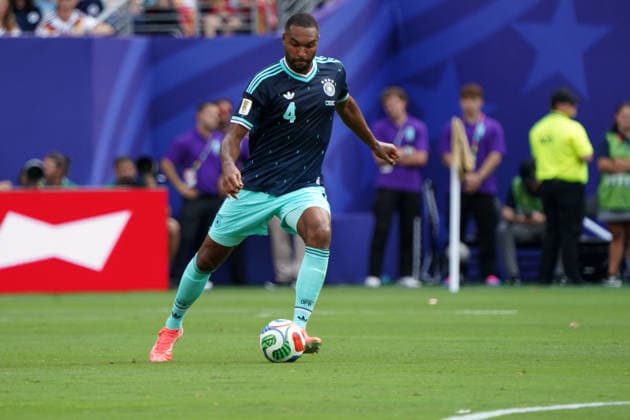 Fussball , Weltmeisterschaft 2026, FIFA WM 2026, Fussball World Cup , Canada USA, Mexico-2026, Ecuador vs Deutschland Ecuador vs Germany Gruppenphase, Gruppen E , 25..06.2026, Metlife Stadium New York-New Jersey Jonathan Tah Deutschland, Germany, GER Aktion Einzelbild, Foto Chai von der Laage FIFA regulations prohibit any use of photographs as image sequences and or quasi-video. EDITORIAL USE ONLY, *** Soccer, 2026 World Cup, FIFA World Cup 2026, Soccer World Cup, Canada, USA, Mexico 2026, Ecuador vs. Germany, Group Stage, Group E, June 25, 2026, MetLife Stadium, New York, New Jersey, Jonathan Tah, Germany, GER, Action, Still Image, Photo by Chai von der Laage. FIFA regulations prohibit any use of photographs as image sequences and or quasi-video. EDITORIAL USE ONLY,