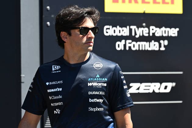 26.06.2026, xsvx, Motorsport FIA Formel 1, Grand Prix von Österreich v.l. Carlos Sainz (Williams Racing) Startnummer 55 (FIA REGULATIONS PROHIBIT ANY USE OF PHOTOGRAPHS as IMAGE SEQUENCES and or QUASI-VIDEO) Zeltweg-Spielberg *** June 26, 2026, xsvx, Motorsport FIA Formula 1, Austrian Grand Prix, Carlos Sainz, Williams Racing, car number 55. FIA regulations prohibit any use of photographs as image sequences and or quasi-video. Zeltweg, Spielberg