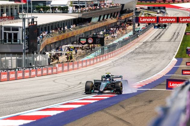 Andrea Kimi Antonelli (Mercedes AMG Petronas F1 Team, 12) mit seinem Auto auf der Strecke und einem Verbremser, Grosser Preis von Oesterreich, Motorsport, Formel 1, Saison 2026, 26.06.2026 Grosser Preis von Oesterreich, Motorsport, Formel 1, Saison 2026, 26.06.2026 *** Andrea Kimi Antonelli, Mercedes AMG Petronas F1 Team, in 12th place on the track with his car and a braking error, Austrian Grand Prix, Motorsports, Formula 1, 2026 season, June 26, 2026 Austrian Grand Prix, Motorsports, Formula 1, 2026 season, June 26, 2026 Copyright: xEibner-Pressefoto AlexanderxNeisx EP_ANS